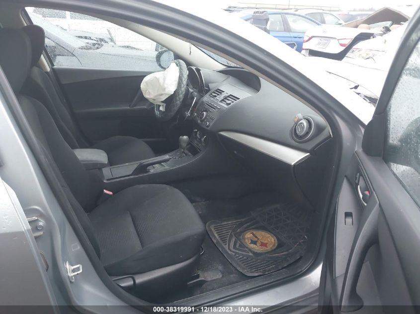 2013 MAZDA MAZDA3 I SPORT - JM1BL1UP7D1759614