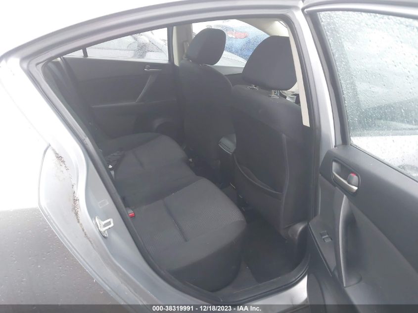 2013 MAZDA MAZDA3 I SPORT - JM1BL1UP7D1759614