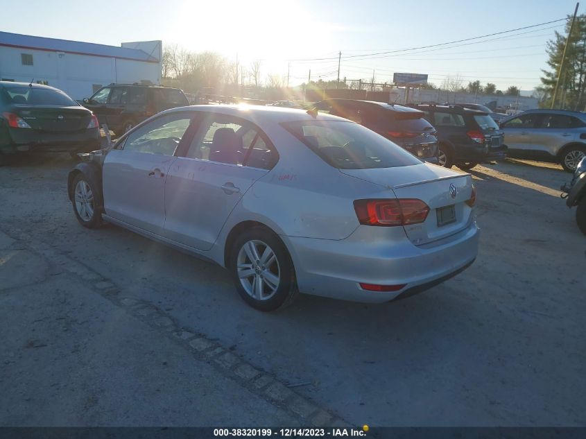 2013 VOLKSWAGEN JETTA HYBRID SEL 3VW637AJ4DM233106