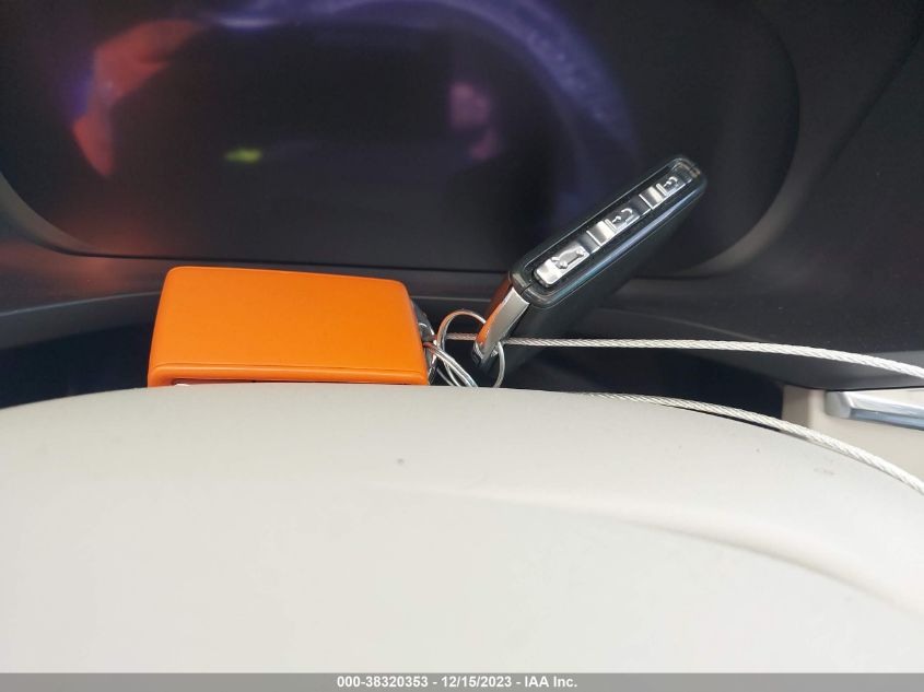 2023 VOLVO XC60 RECHARGE PLUG-IN HYBRID T8 ULTIMATE BRIGHT THEME YV4H60DA7P1219690