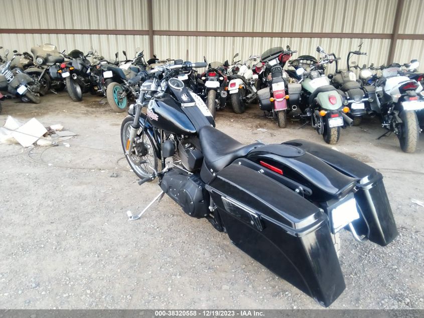 2005 HARLEY-DAVIDSON FXSTBI 1HD1JAB1X5Y102524
