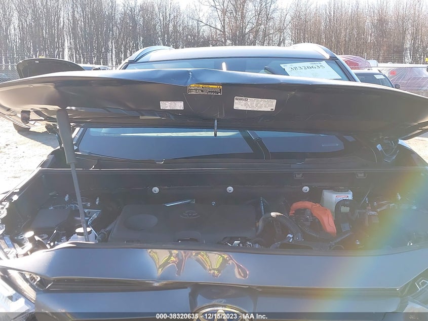VIN 4T3RWRFV9PU109513 2023 TOYOTA RAV4 XLE HYBRID