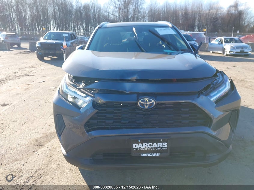 VIN 4T3RWRFV9PU109513 2023 TOYOTA RAV4 XLE HYBRID