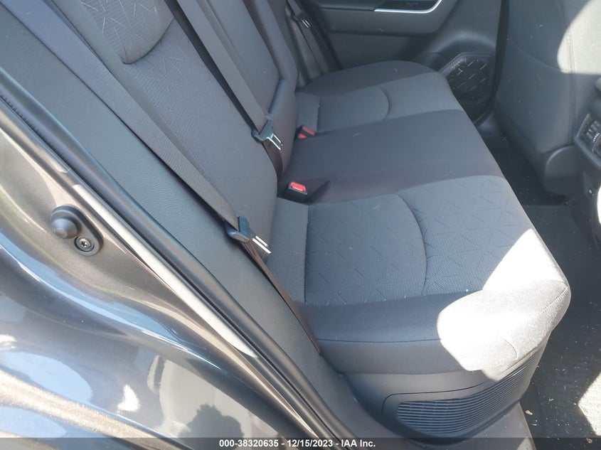 VIN 4T3RWRFV9PU109513 2023 TOYOTA RAV4 XLE HYBRID