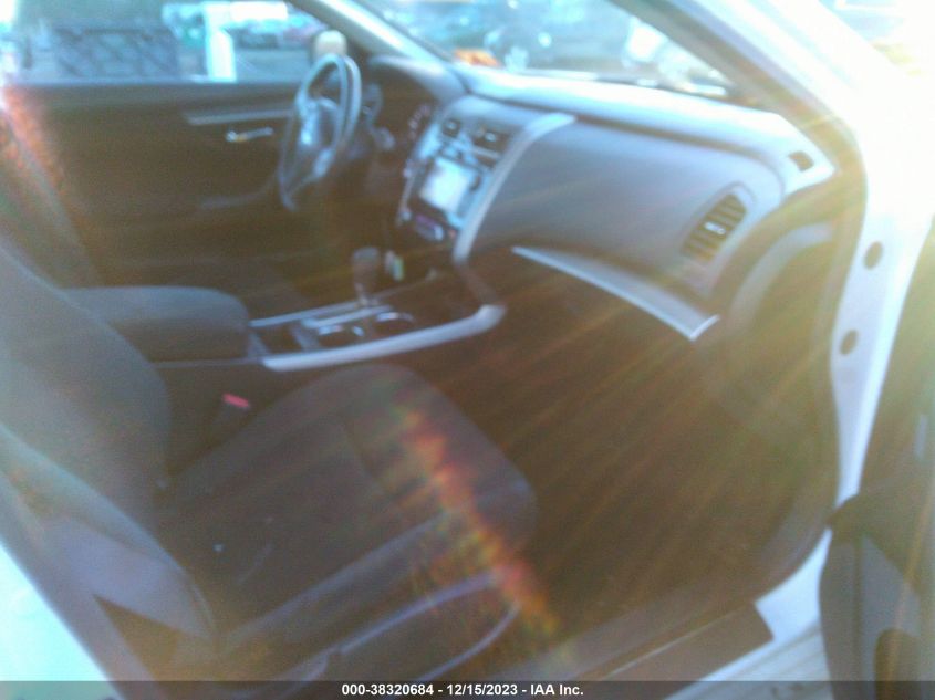 2015 NISSAN ALTIMA 2.5 SV - 1N4AL3AP2FC154523