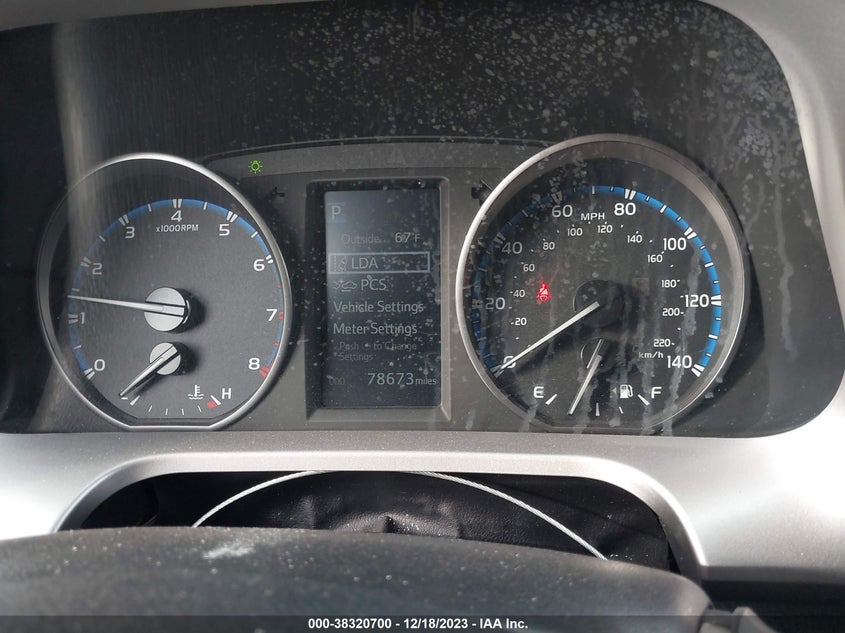 VIN JTMZFREV7HJ715975 2017 TOYOTA RAV4 LE