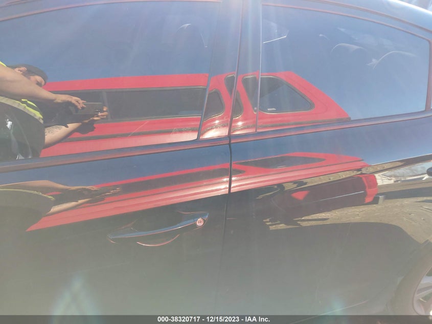 VIN 5NPD84LF2JH235604 2018 HYUNDAI ELANTRA SEL