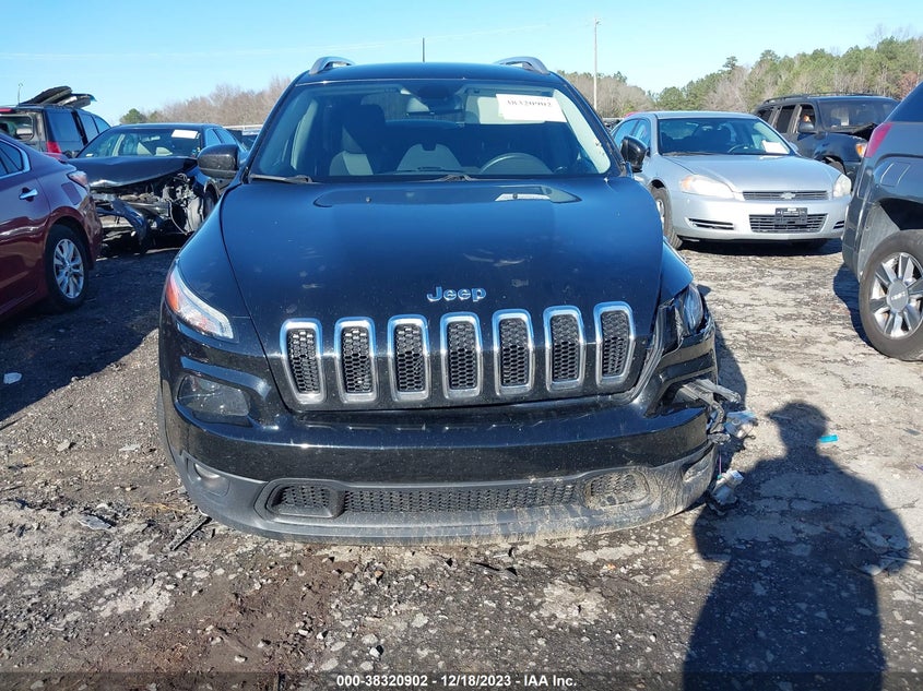 VIN 1C4PJLCBXJD524406 2018 JEEP CHEROKEE LATITUDE