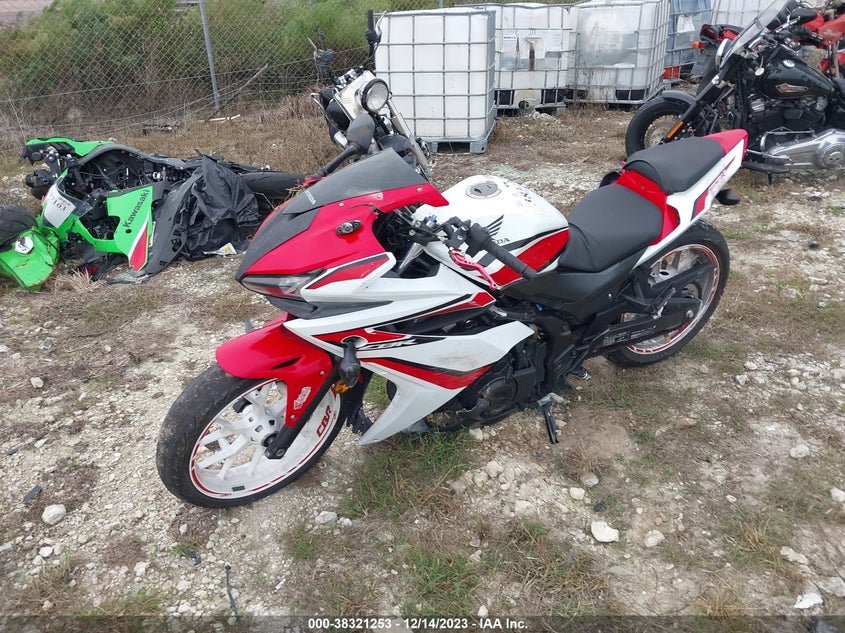 VIN MLHPC441XJ5500023 2018 HONDA CBR500 R