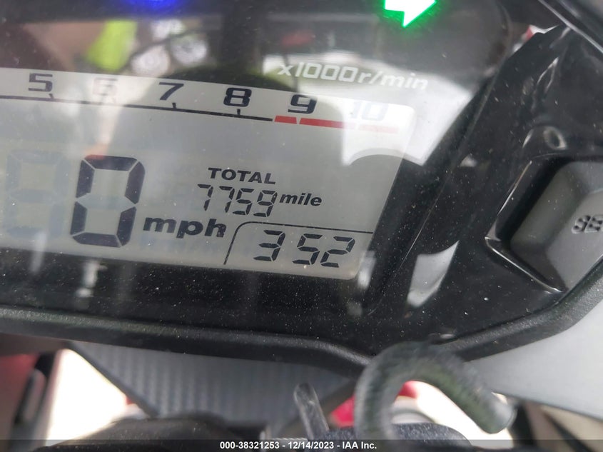 VIN MLHPC441XJ5500023 2018 HONDA CBR500 R