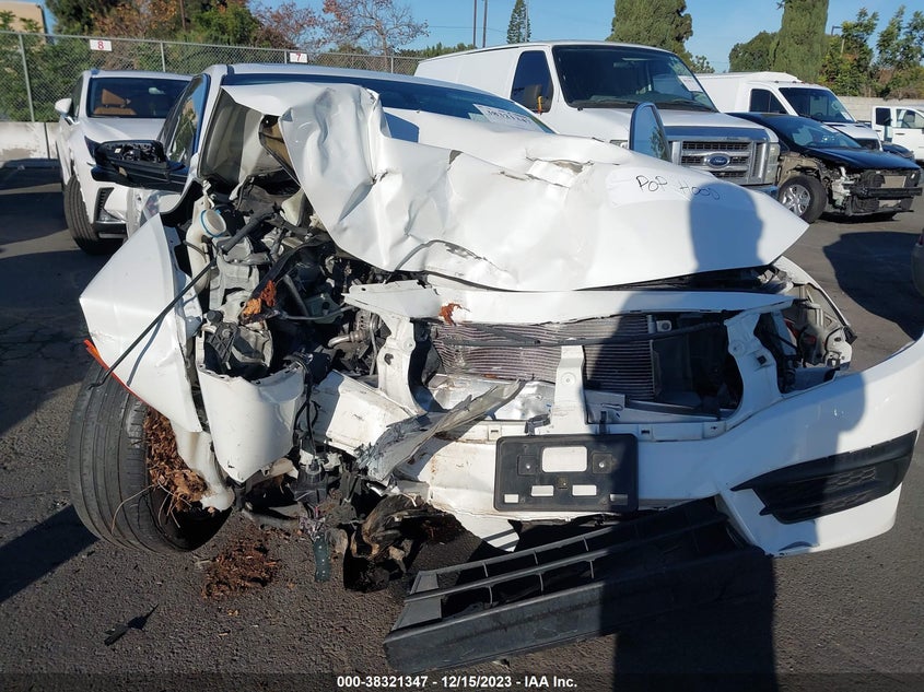 VIN 2HGFC2F78HH577689 2017 HONDA CIVIC EX