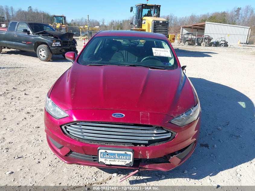 VIN 3FA6P0HD7JR179853 2018 FORD FUSION SE