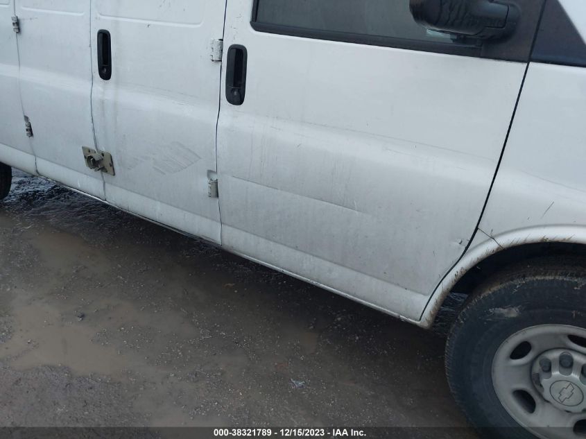 2017 CHEVROLET EXPRESS 2500 WORK VAN 1GCWGBFFXH1104949