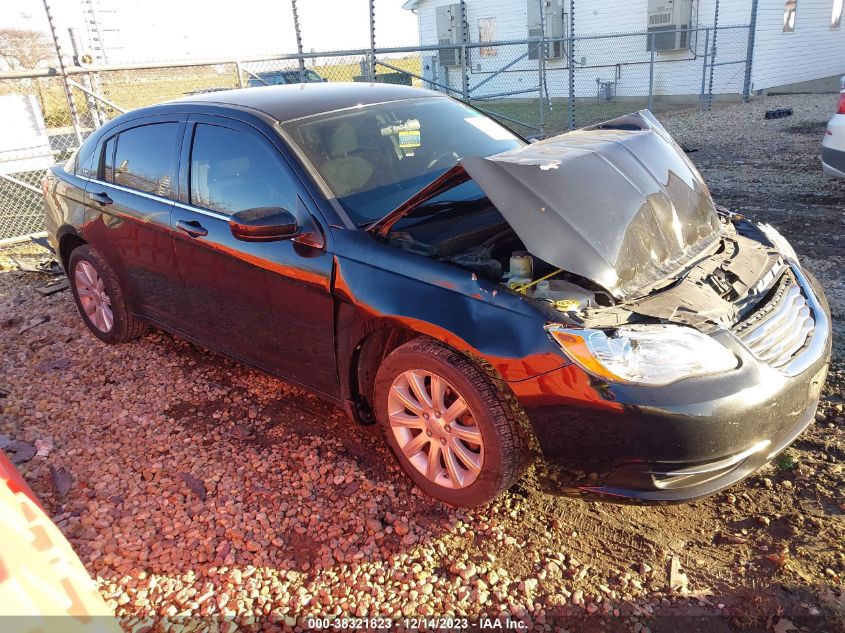 2013 CHRYSLER 200 TOURING - 1C3CCBBB7DN632909