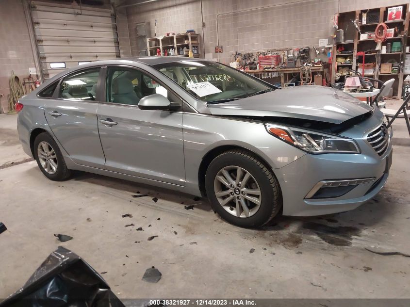 2015 HYUNDAI SONATA SE - 5NPE24AF9FH017403