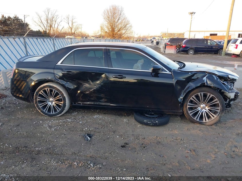 2014 CHRYSLER 300 VIN: 2C3CCABT8DH644370