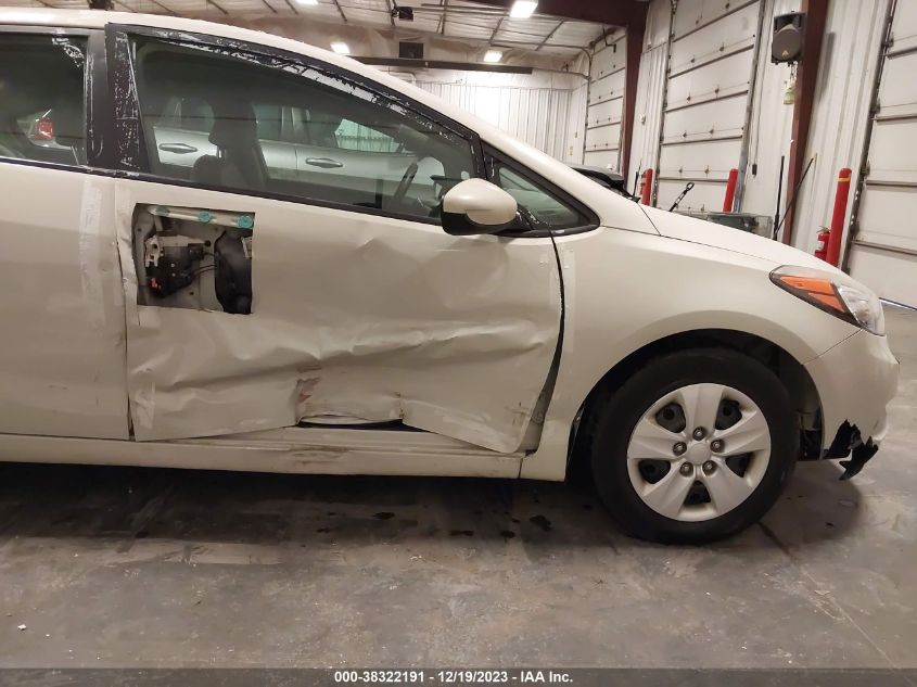 2015 KIA FORTE LX - KNAFK4A68F5265921