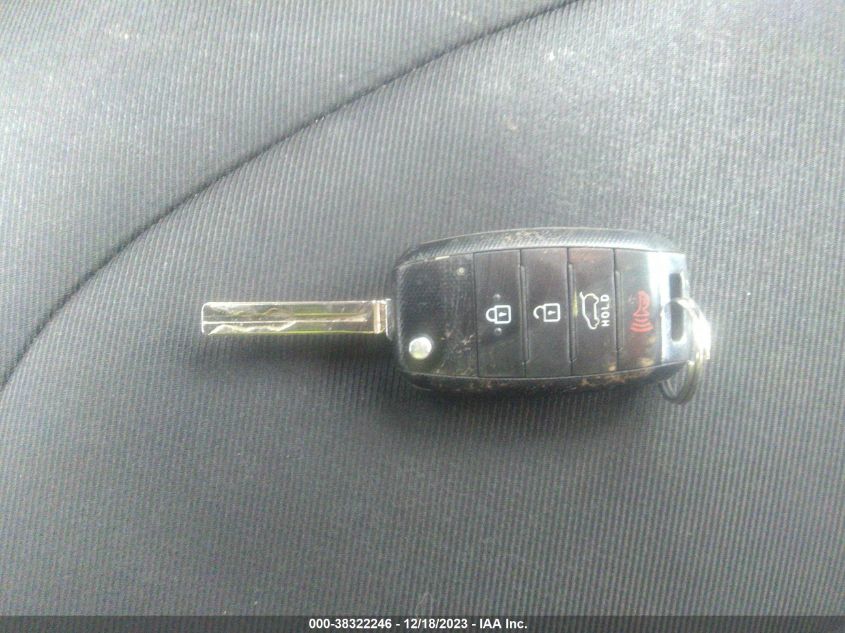 2014 KIA SOUL + - KNDJP3A5XE7039379