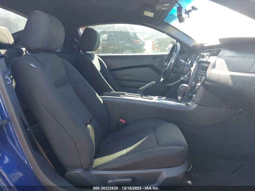 2013 FORD MUSTANG V6 - 1ZVBP8AM1D5258652