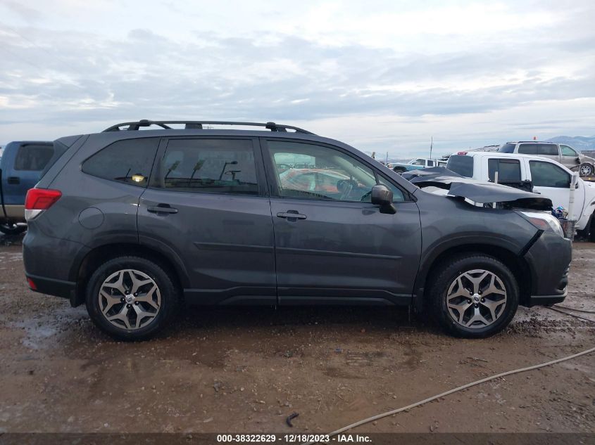 2022 SUBARU FORESTER PREMIUM - JF2SKAEC8NH426332