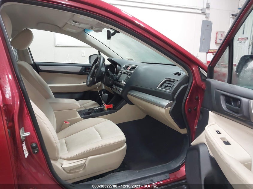 VIN 4S4BSABC5K3224488 2019 SUBARU OUTBACK 2.5I