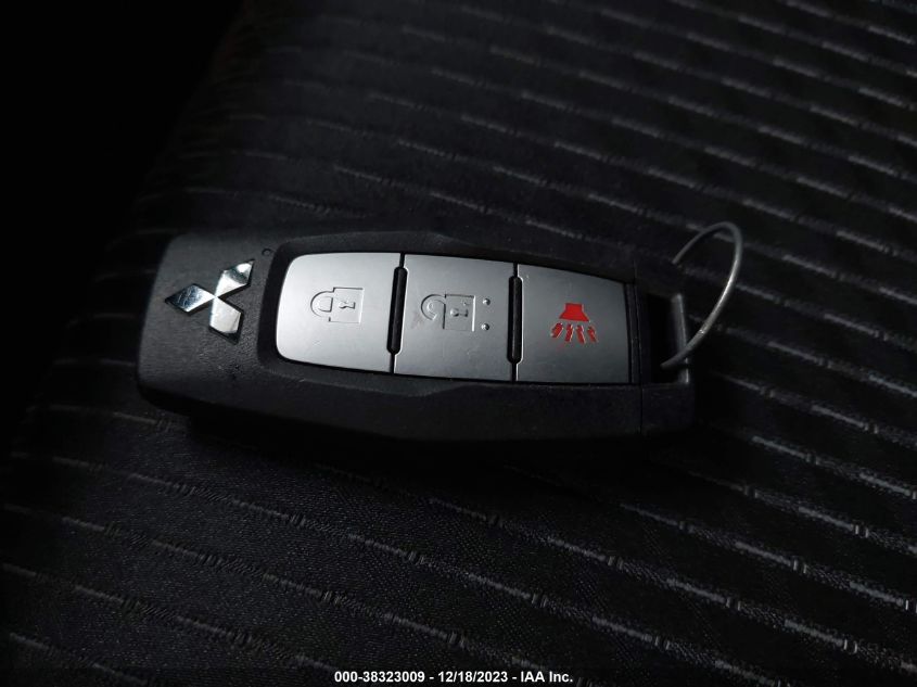 2023 MITSUBISHI OUTLANDER ES - JA4J3TA88PZ046323