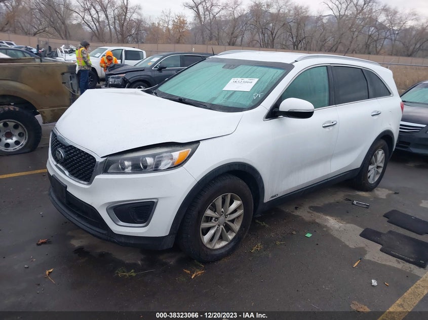 VIN 5XYPGDA5XHG190830 2017 KIA SORENTO LX/L