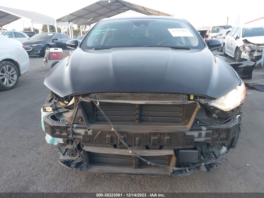 3FA6P0HD8KR108422 2019 FORD FUSION, photo no. 13