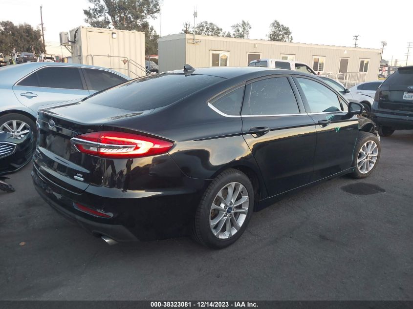 3FA6P0HD8KR108422 2019 FORD FUSION, photo no. 4