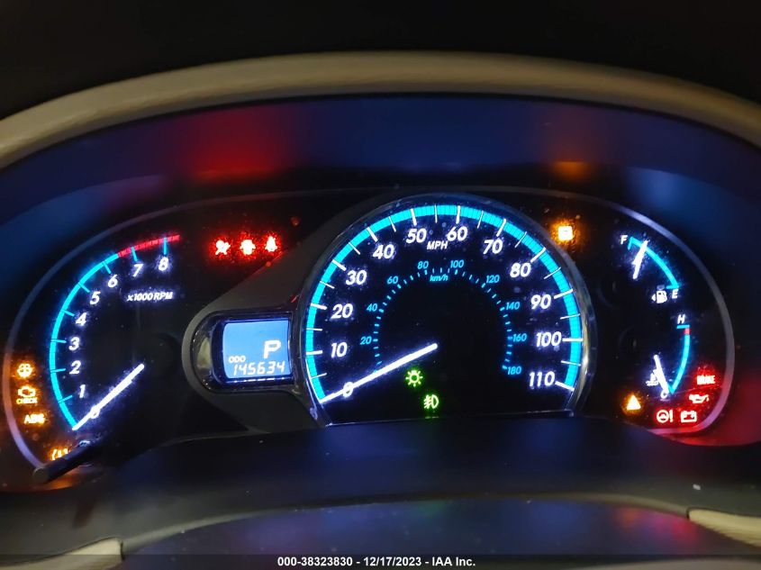 2014 TOYOTA SIENNA XLE V6 8 PASSENGER - 5TDYK3DC3ES433951