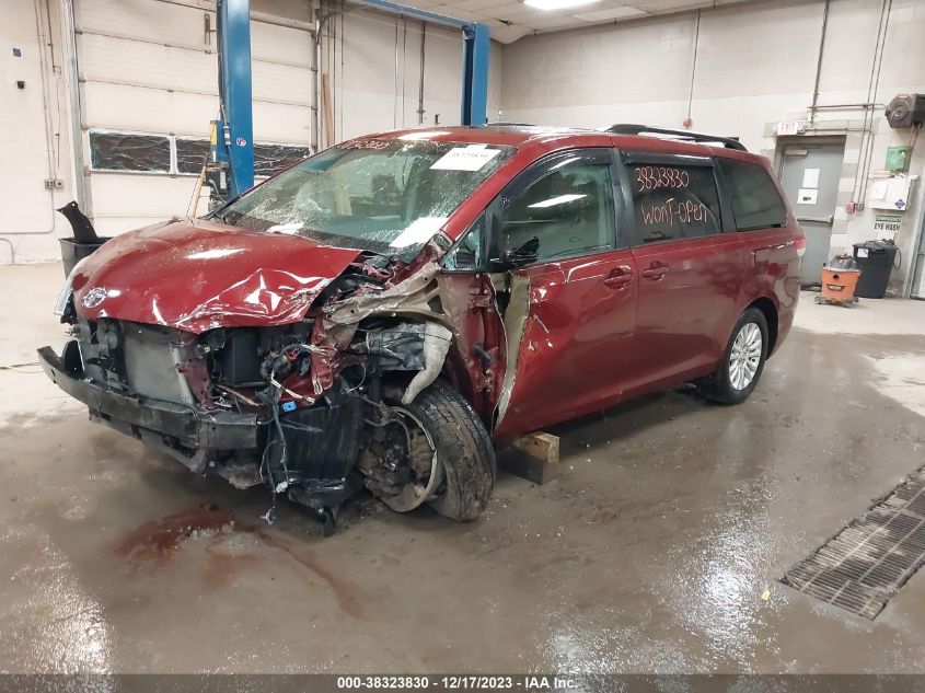 2014 TOYOTA SIENNA XLE V6 8 PASSENGER - 5TDYK3DC3ES433951