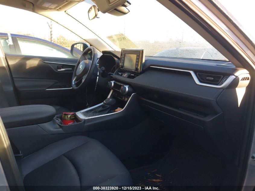 2021 TOYOTA RAV4 XLE PREMIUM - 2T3C1RFV4MC099409