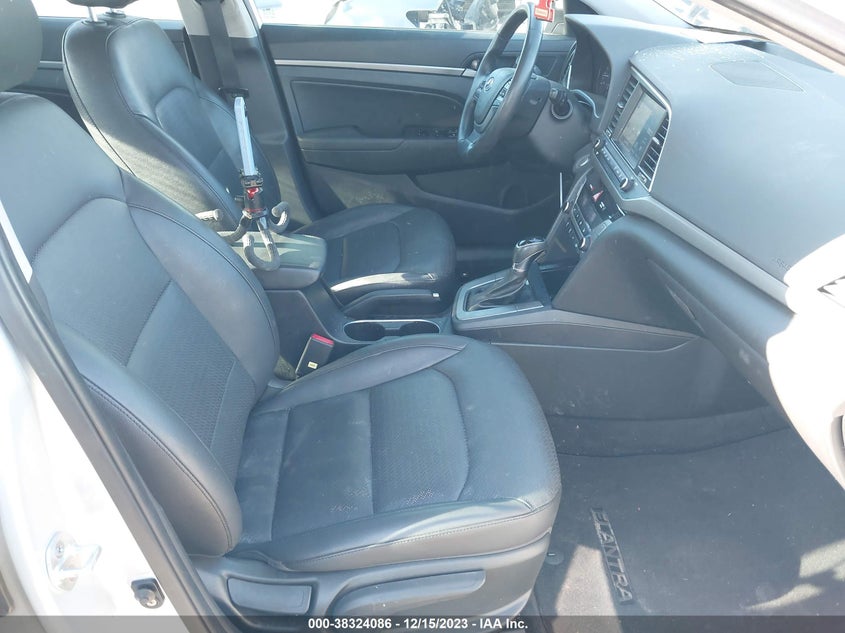 VIN KMHD84LF6HU156142 2017 HYUNDAI ELANTRA LIMITED