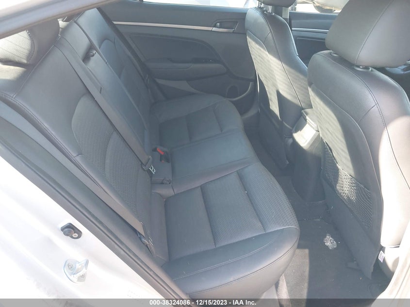 VIN KMHD84LF6HU156142 2017 HYUNDAI ELANTRA LIMITED