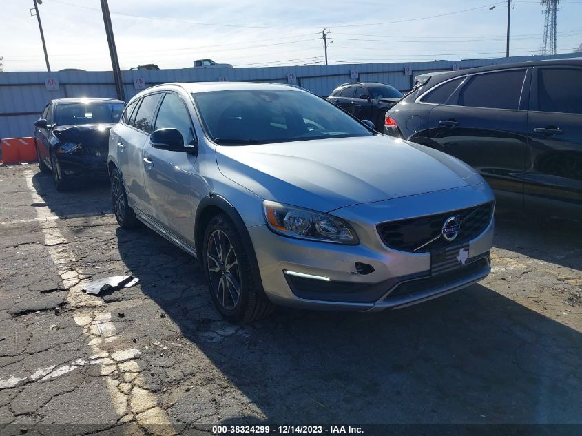 Lot #2534661397 2016 VOLVO V60 CROSS COUNTRY T5 salvage car