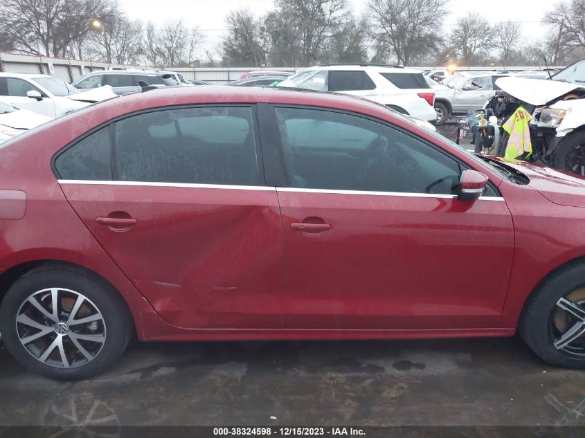 2017 VOLKSWAGEN JETTA 1.4T SE - 3VWDB7AJ7HM280551