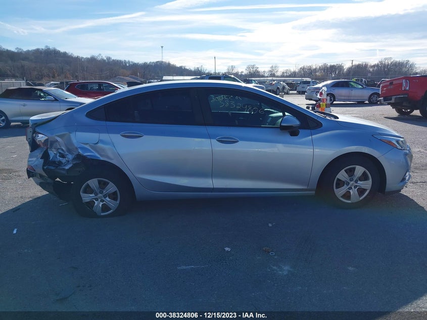 VIN 1G1BC5SM4H7250253 2017 CHEVROLET CRUZE LS AUTO