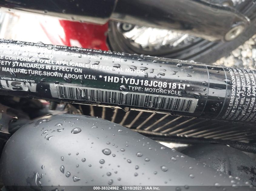 2018 HARLEY-DAVIDSON FLSL SOFTAIL SLIM - 1HD1YDJ18JC081811