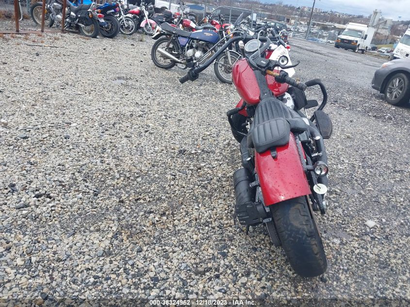 2018 HARLEY-DAVIDSON FLSL SOFTAIL SLIM - 1HD1YDJ18JC081811