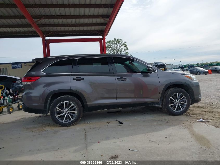 2019 TOYOTA HIGHLANDER XLE - 5TDKZRFH6KS556782