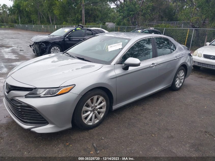 2020 TOYOTA CAMRY LE - 4T1C11AK9LU955811