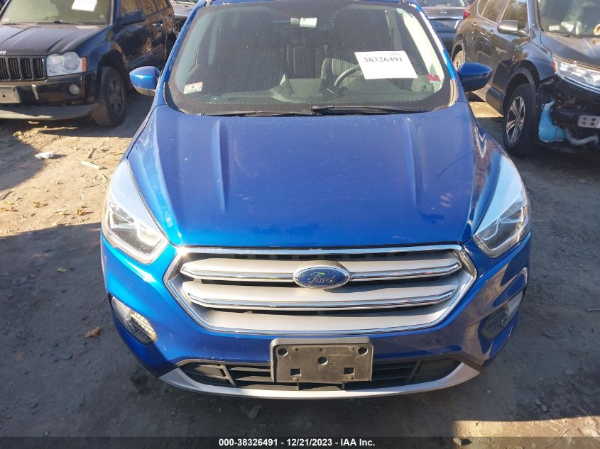 2017 FORD ESCAPE SE - 1FMCU9G97HUB84525