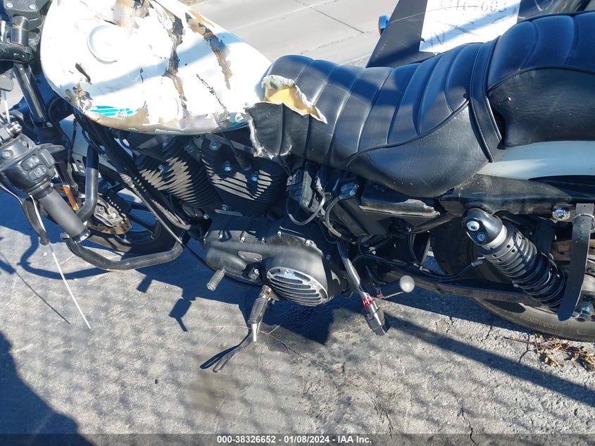 VIN 1HD4LE23XKC408468 2019 HARLEY-DAVIDSON XL883 N