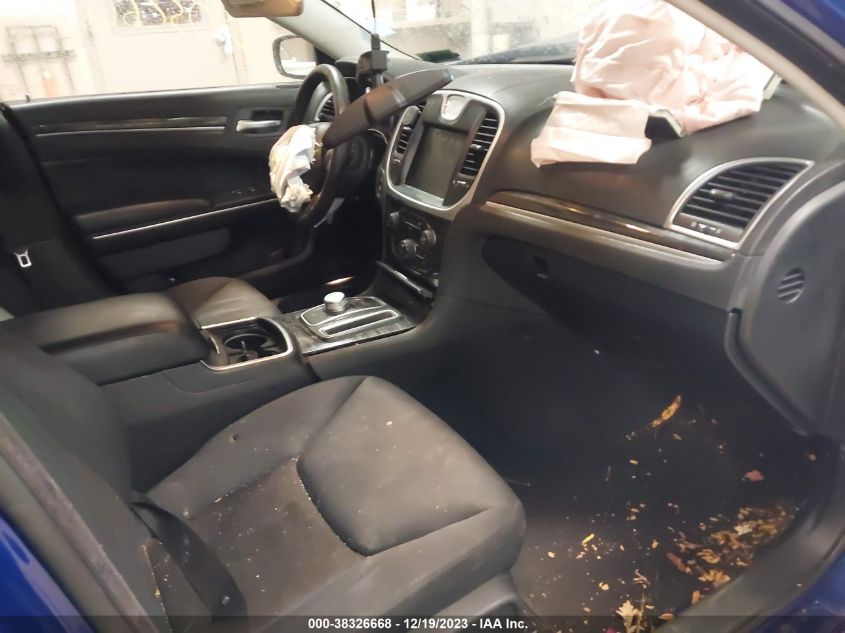 2019 CHRYSLER 300 TOURING - 2C3CCARG9KH649227