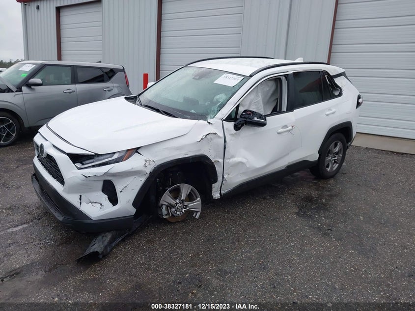 VIN 2T3W1RFVXPW285763 2023 TOYOTA RAV4 XLE/XLE PREMIUM