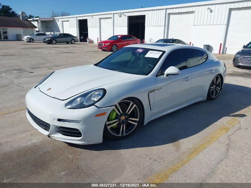 2015 PORSCHE PANAMERA E-HYBRID S WP0AD2A78FL040107