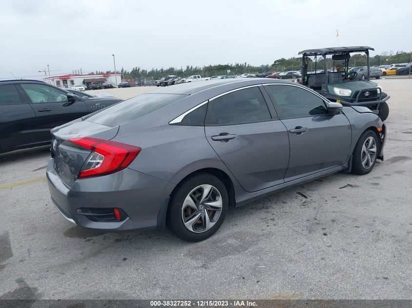 VIN 19XFC2F66KE005402 2019 HONDA CIVIC LX