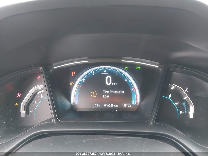 VIN 19XFC2F66KE005402 2019 HONDA CIVIC LX