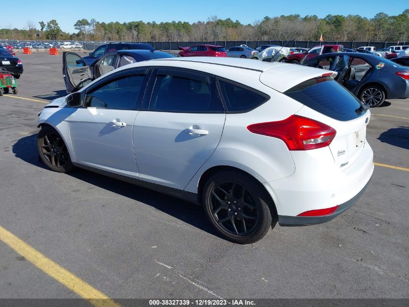 2016 FORD FOCUS SE - 1FADP3K21GL273959