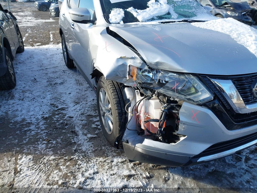 VIN 5N1AT2MV5KC810461 2019 NISSAN ROGUE S